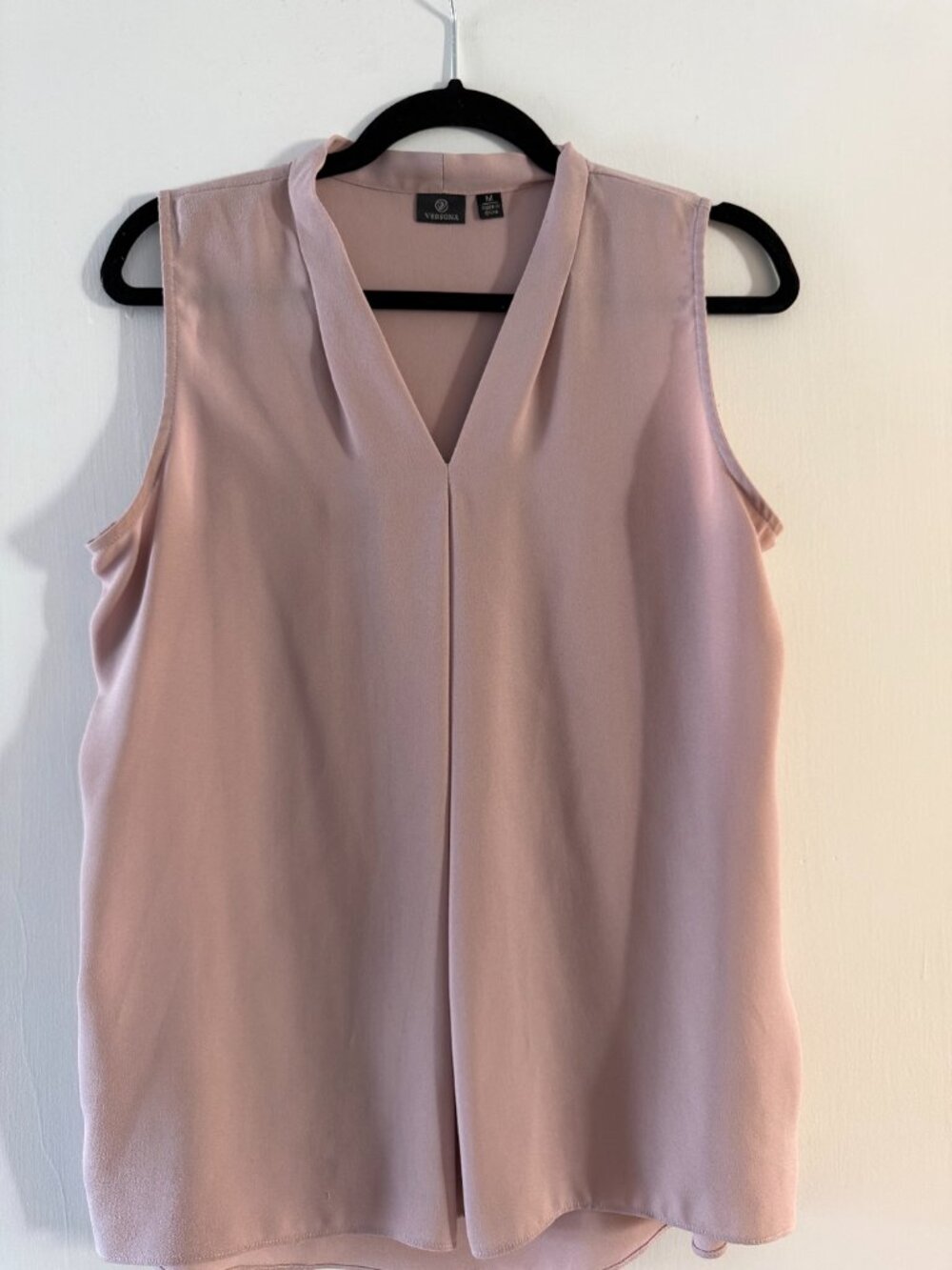 Verona V-Neck Sleeveless Blush Pink Blouse Size M